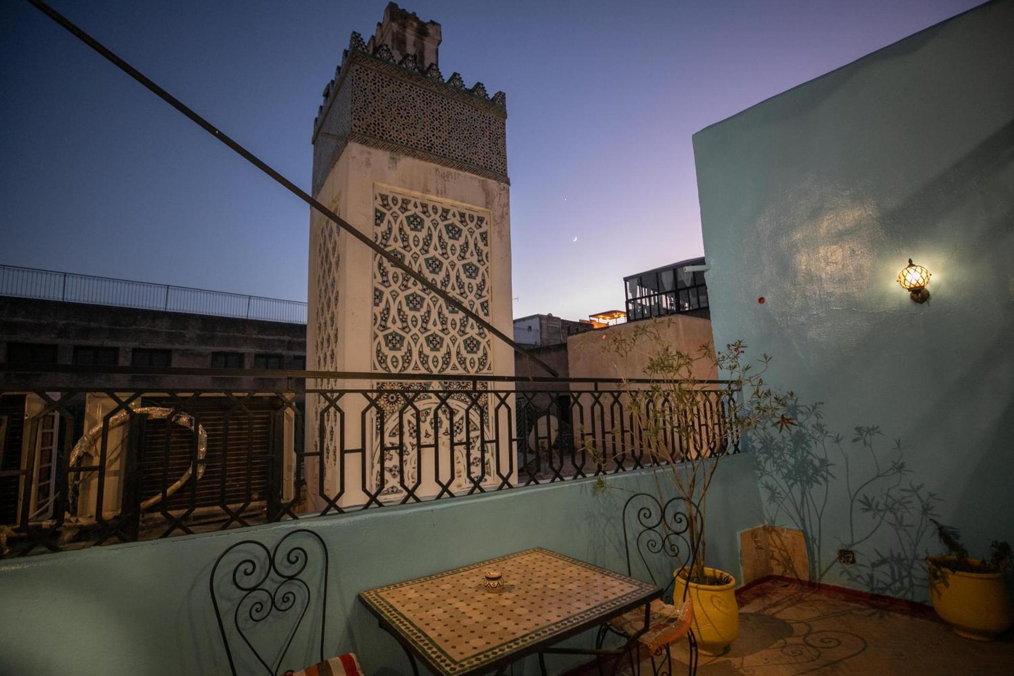Riad Nayum Фес Екстериор снимка