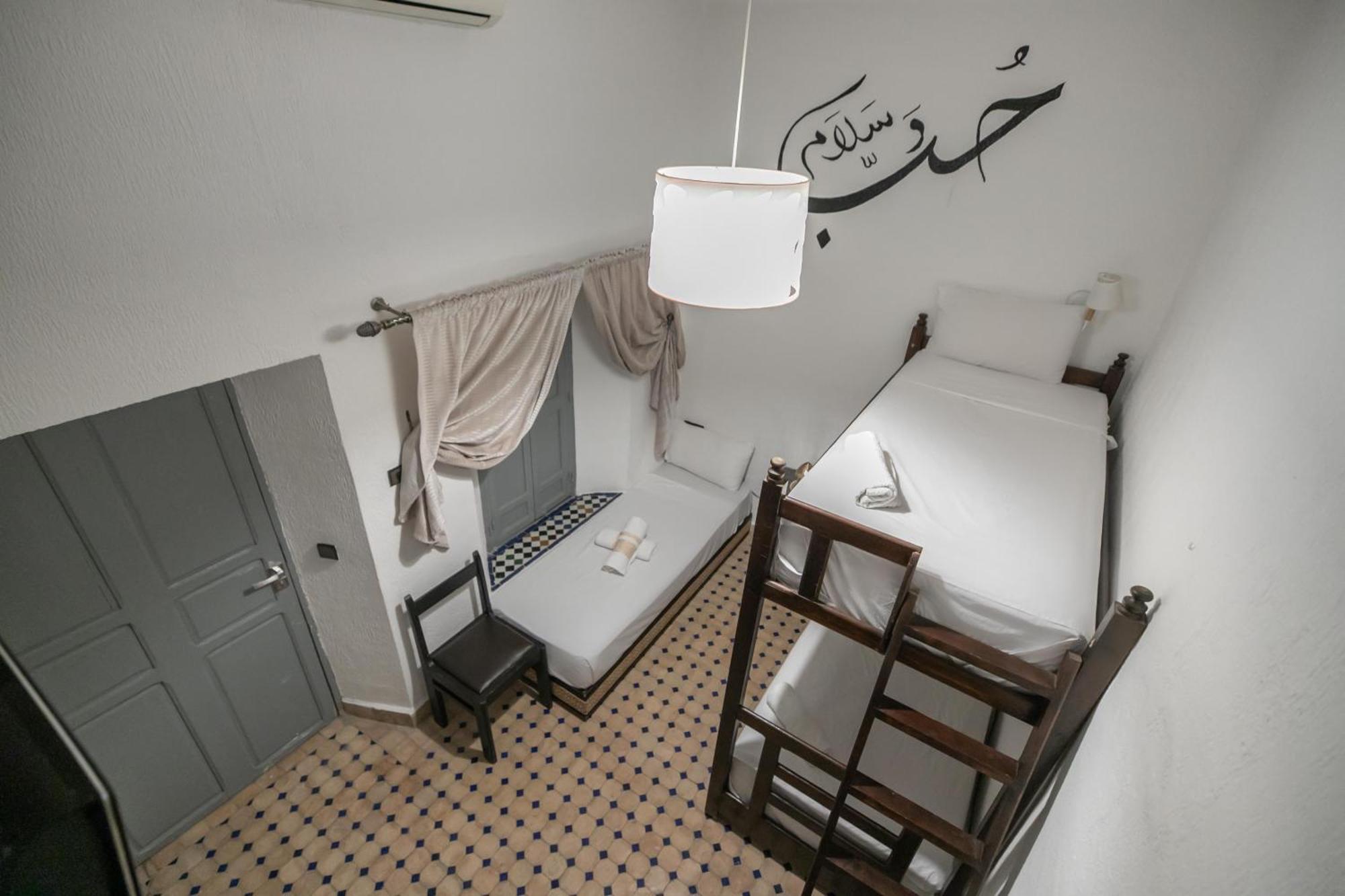 Riad Nayum Фес Екстериор снимка