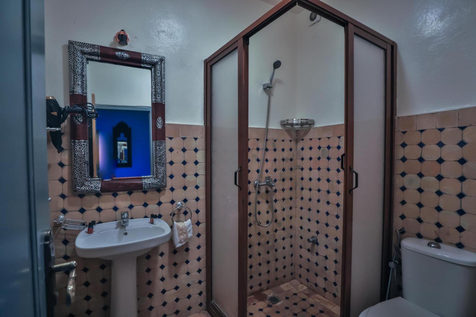 Riad Nayum Фес Екстериор снимка